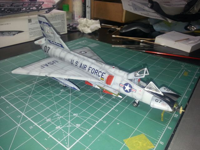 F 106