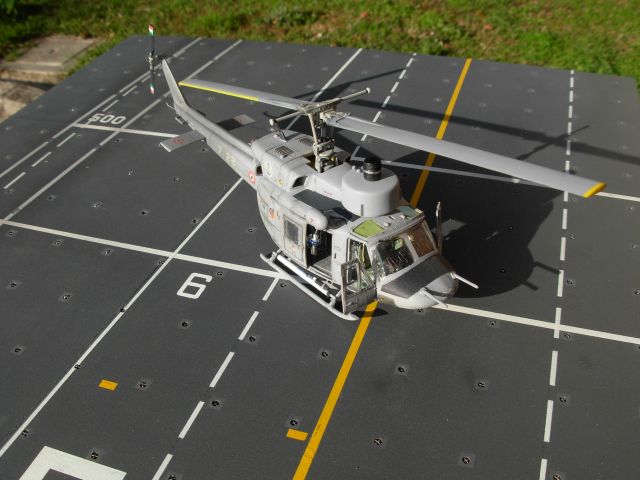Agusta AB212